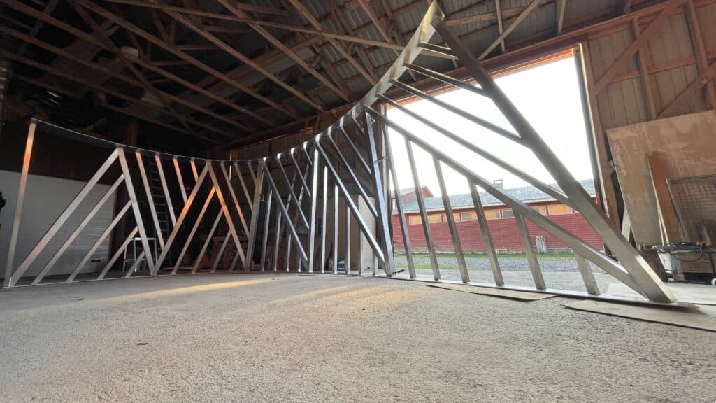 AL Tig Welding Oy hitsaustyö referessi: laivan vesipuiston sisäänkäynnin moduulirakenteita.